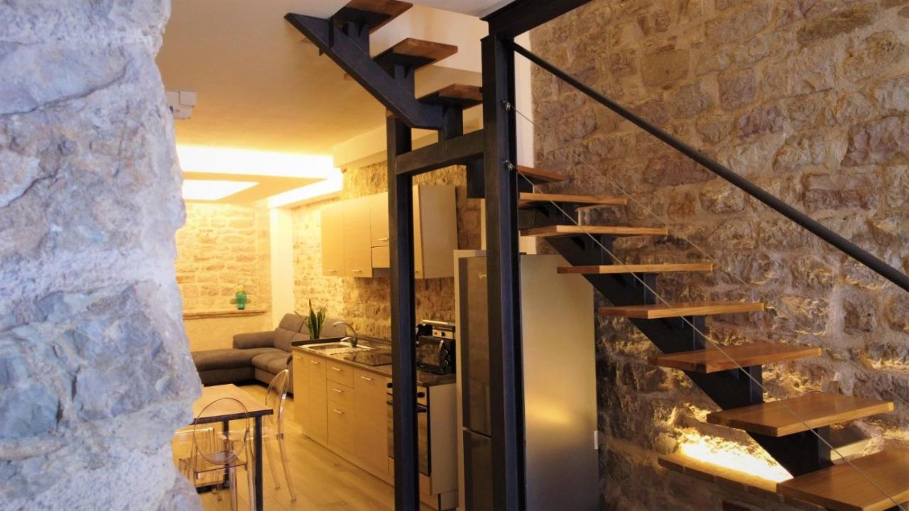 Appartamento Gattapone 9 Gubbio Extérieur photo