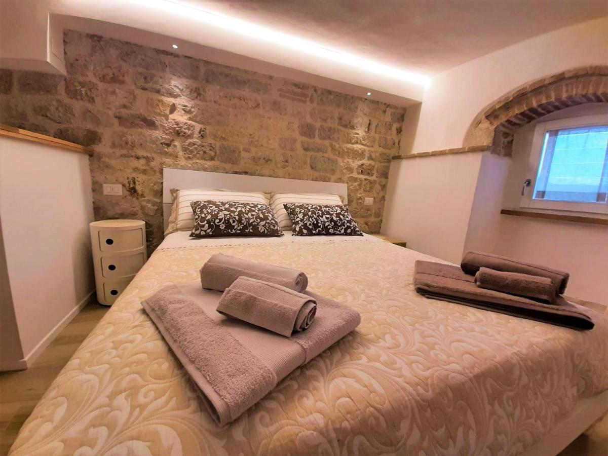 Appartamento Gattapone 9 Gubbio Extérieur photo