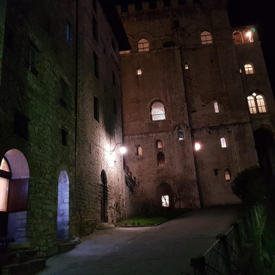 Appartamento Gattapone 9 Gubbio Extérieur photo