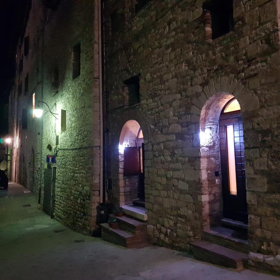 Appartamento Gattapone 9 Gubbio Extérieur photo