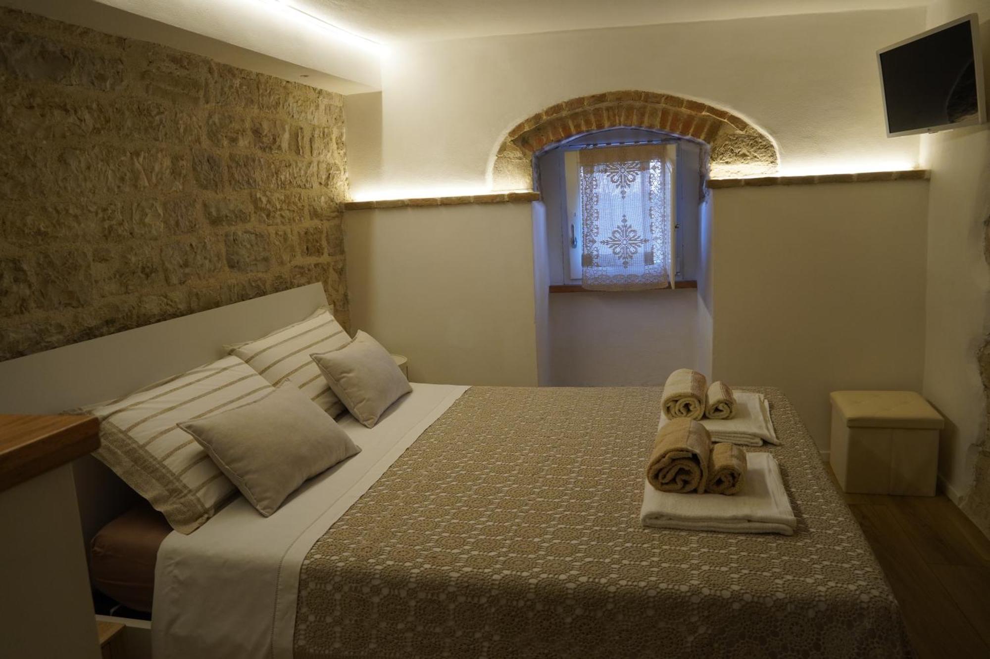 Appartamento Gattapone 9 Gubbio Extérieur photo