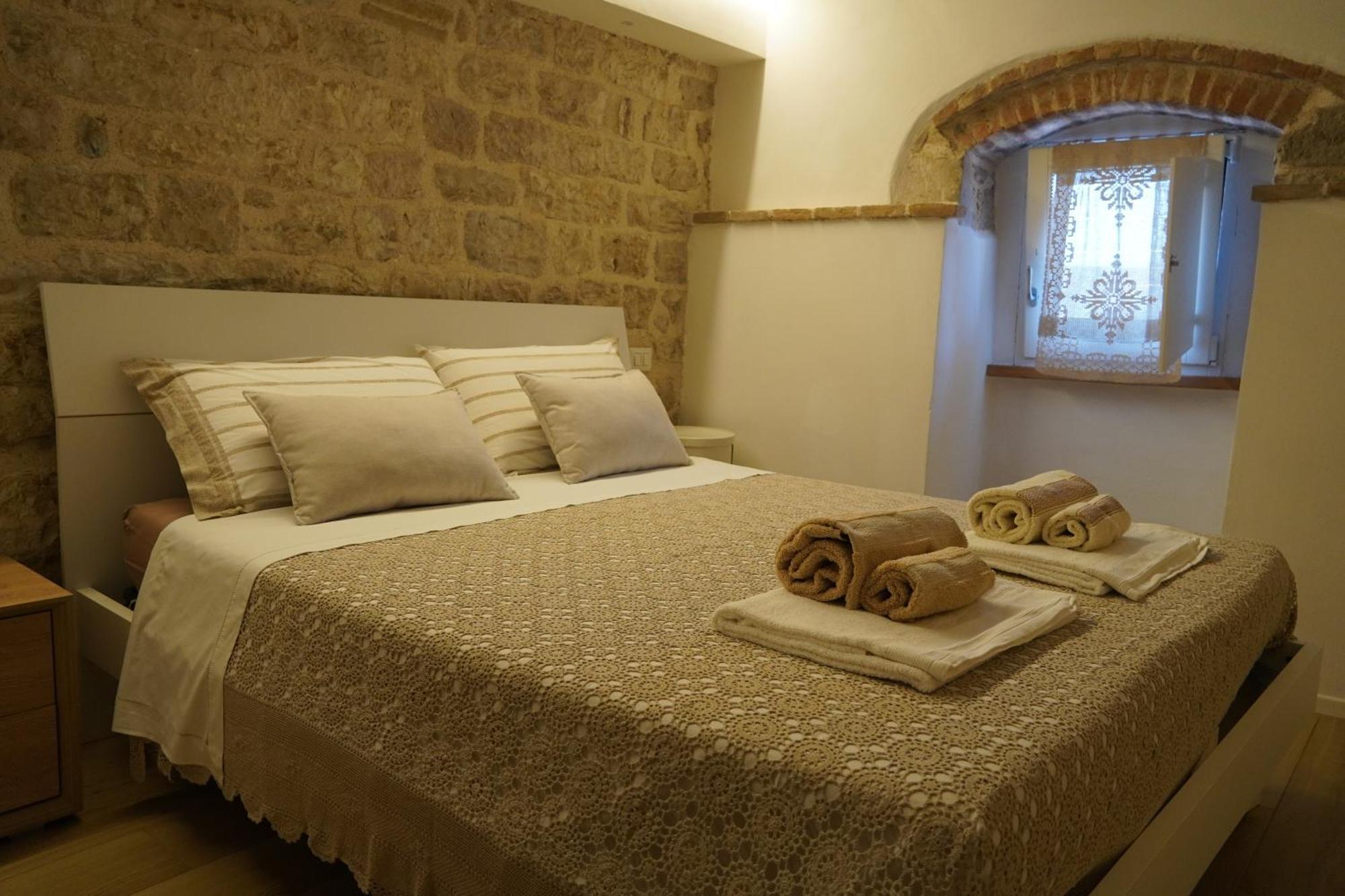 Appartamento Gattapone 9 Gubbio Extérieur photo